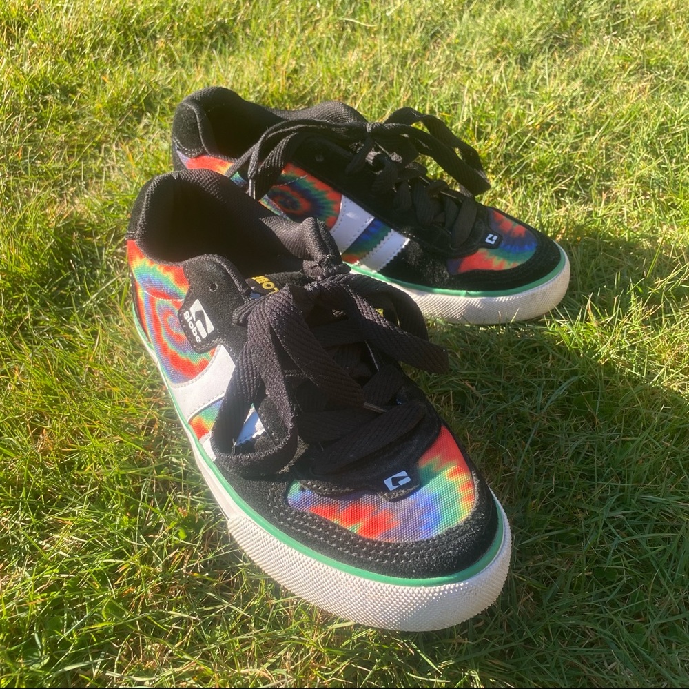 Men’s Globe Ltd. edition Puzzle skater shoes!